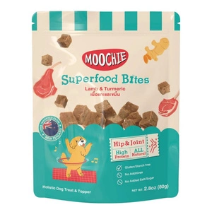 Recompense pentru câini MOOCHIE Superfood Bites cu miel și turmeric, șolduri și articulații, 40 g